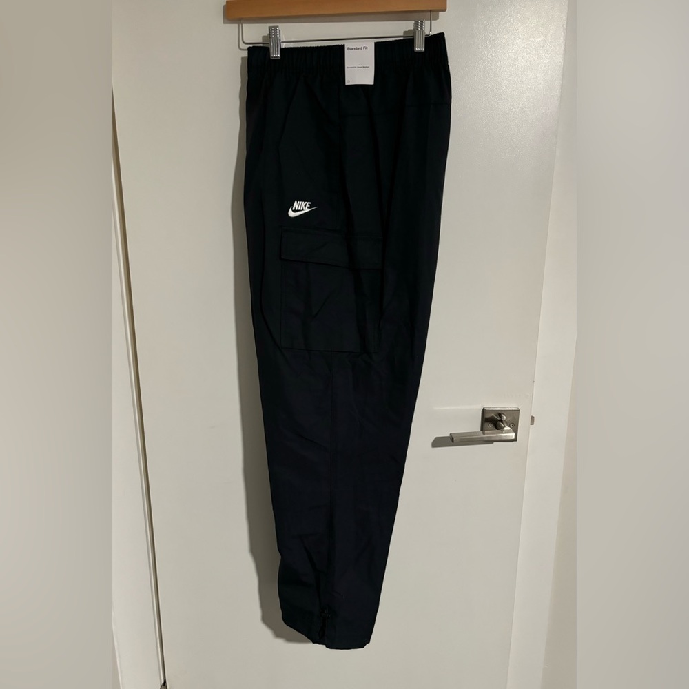 Nike windbreaker track pants with cargo pockets XXL